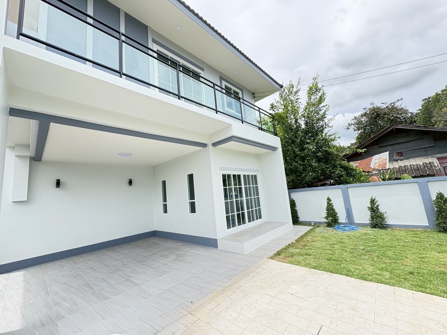 ท่ารั้วแลนด์ 3 thumbnail 16